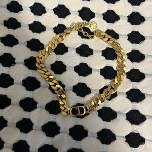 Dior chAin